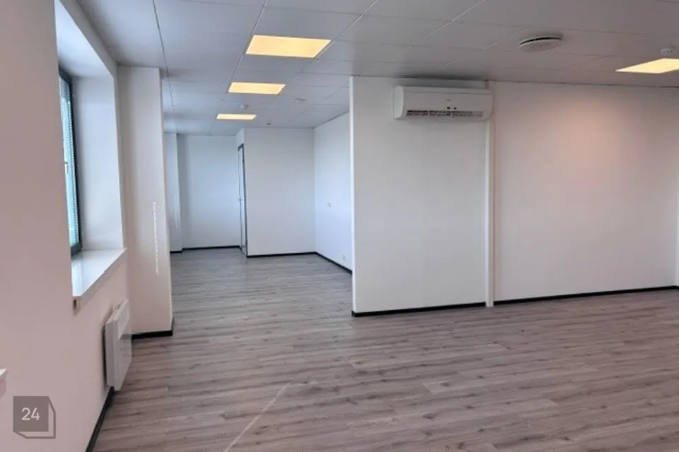 Büroo või Teenindus, 55 m² Äripind - Tallinn, Lasnamäe linnaosa - foto 3