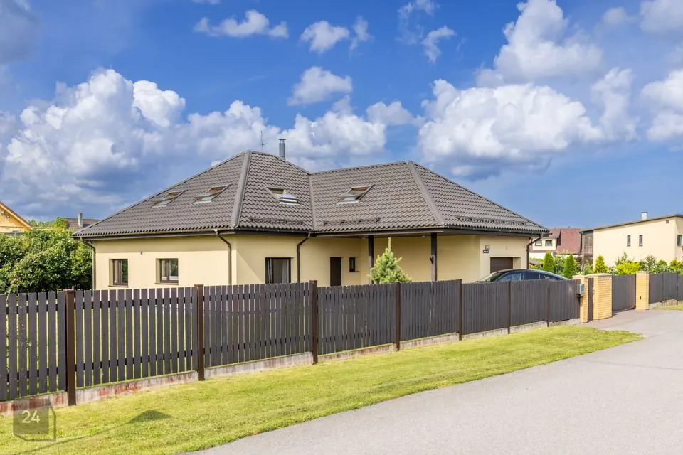 5-toaline Maja - Rae vald, Rae küla