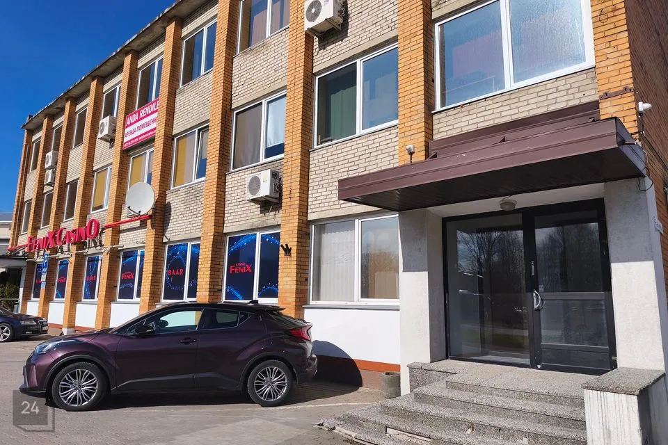 Бюро, 39 m² Бизнес-площадь в Jõhvi vald, Jõhvi linn
