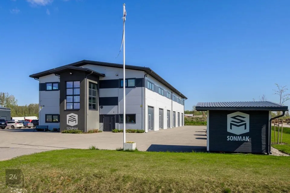Ladu, 46 m² Äripind  -  Pärnu linn, Pärnu linn