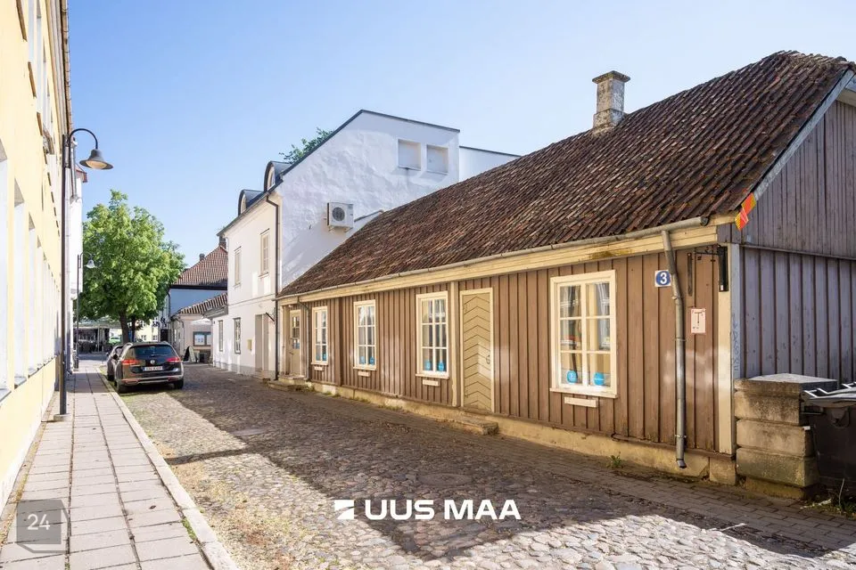 Kaubandus või Teenindus, 100 m² Äripind  -  Saaremaa vald, Kuressaare linn - foto 2