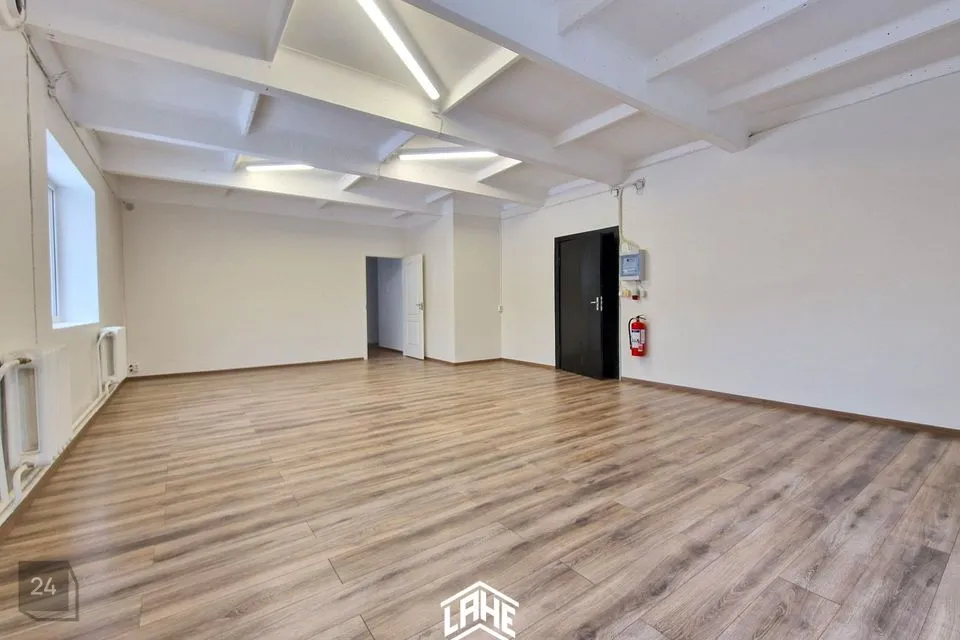 64 m² Бизнес-площадь в Tartu linn, Tartu linn