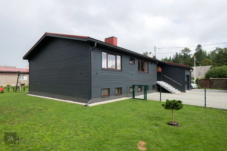 4-toaline Maja  -  Türi vald, Türi linn