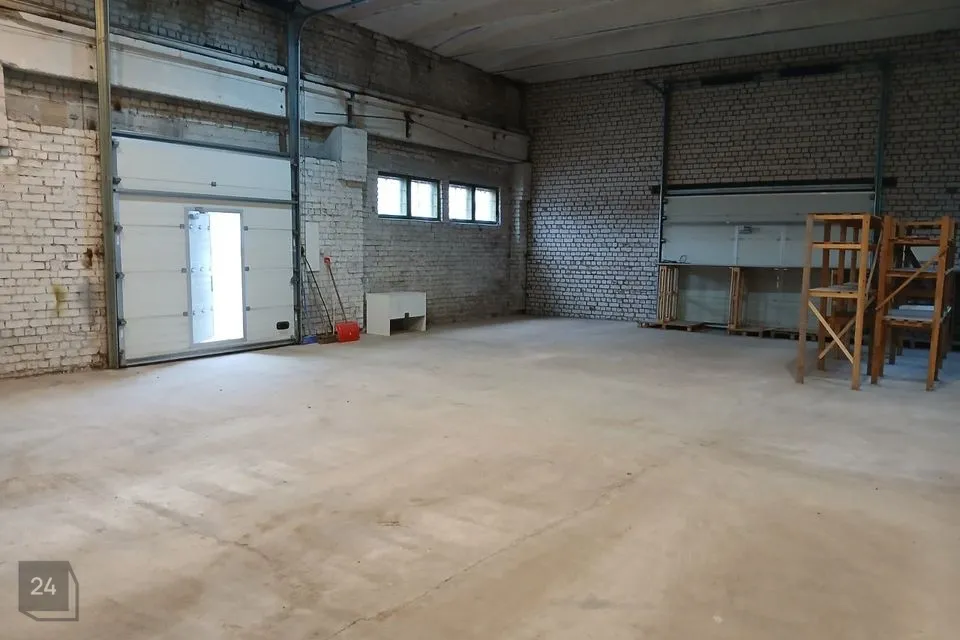 Muu, 195 m² Äripind  -  Viljandi linn