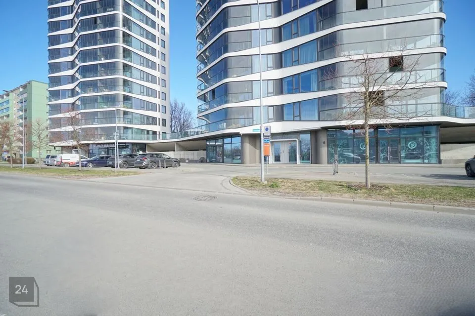 117 m² Бизнес-площадь в Tallinn, Lasnamäe linnaosa