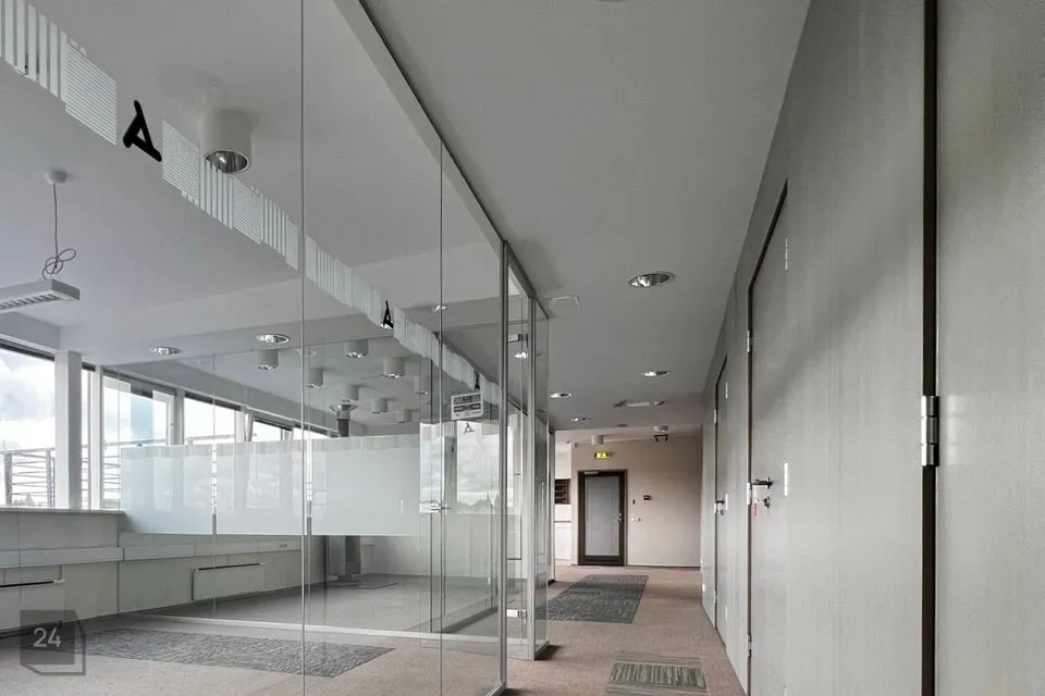 Mitme sihtotstarbega, 190 m² Äripind  -  Tallinn, Kesklinna linnaosa