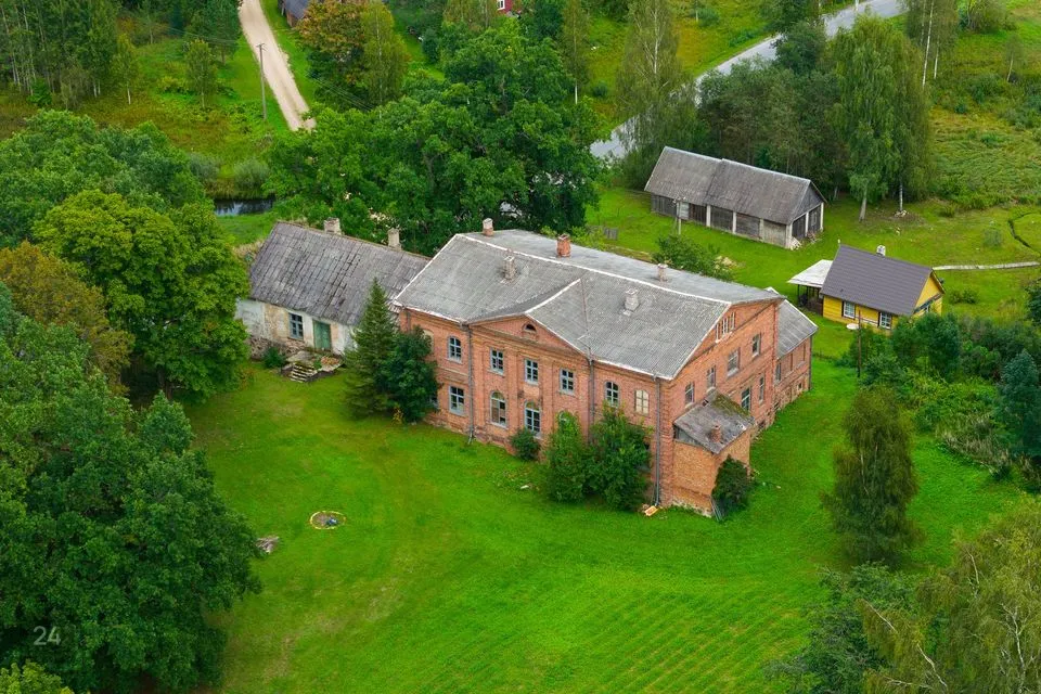 718 m² Maja - Rõuge vald, Luutsniku küla - foto 2