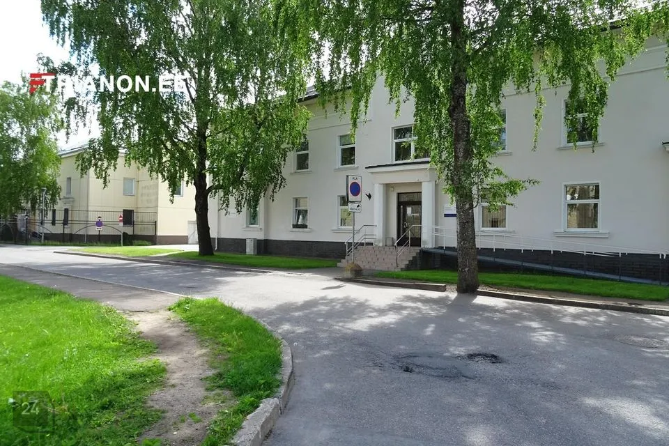 Büroo või Teenindus, 18 m² Äripind  -  Narva linn