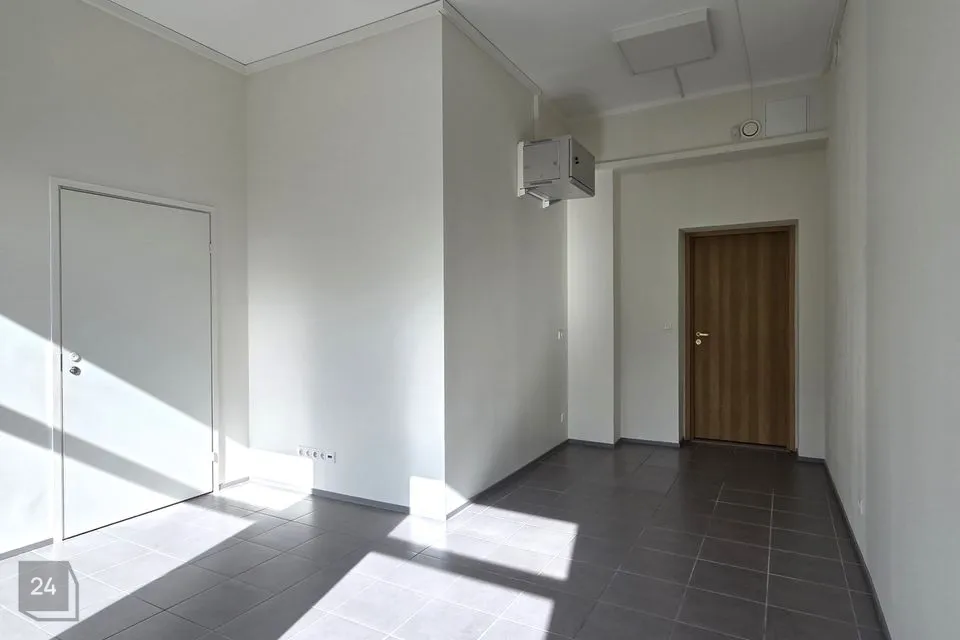 Büroo, 18 m² Äripind  -  Tallinn, Kristiine linnaosa - foto 3
