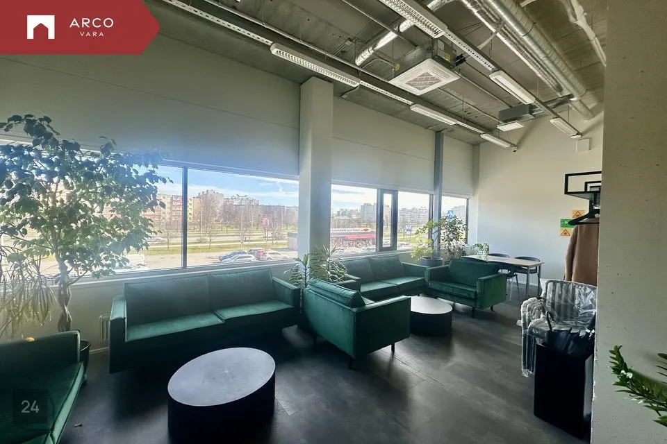 Бюро, 1442 m² Бизнес-площадь в Tallinn, Lasnamäe linnaosa