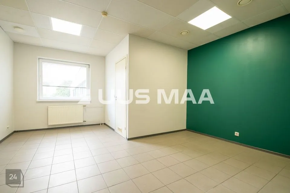 22 m² Äripind  -  Saaremaa vald, Kuressaare linn