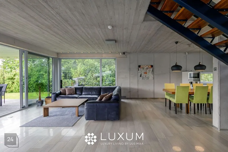 165 m² Maja  -  Saaremaa vald, Kuressaare linn