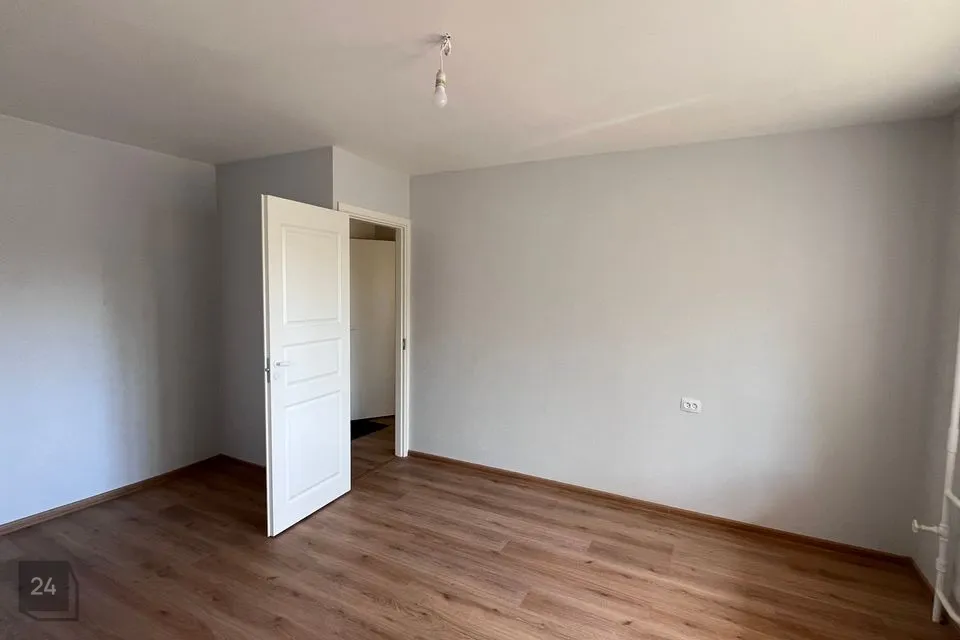 1-toaline Korter  -  Narva linn - foto 3