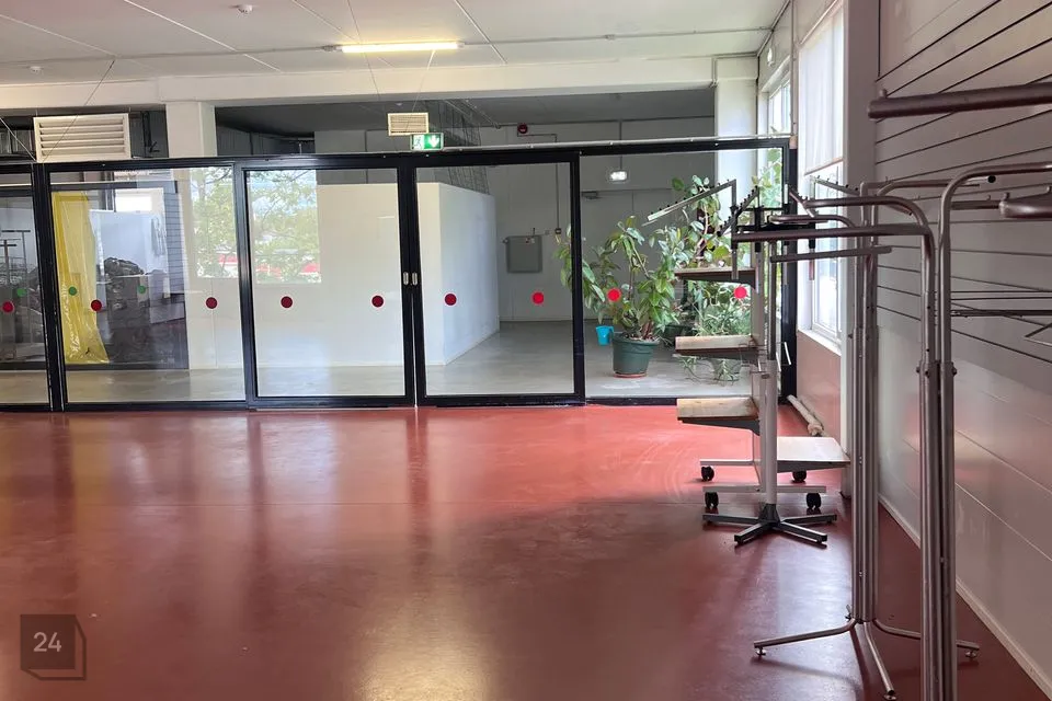 Mitme sihtotstarbega, 95 m² Äripind  -  Viljandi linn - foto 3