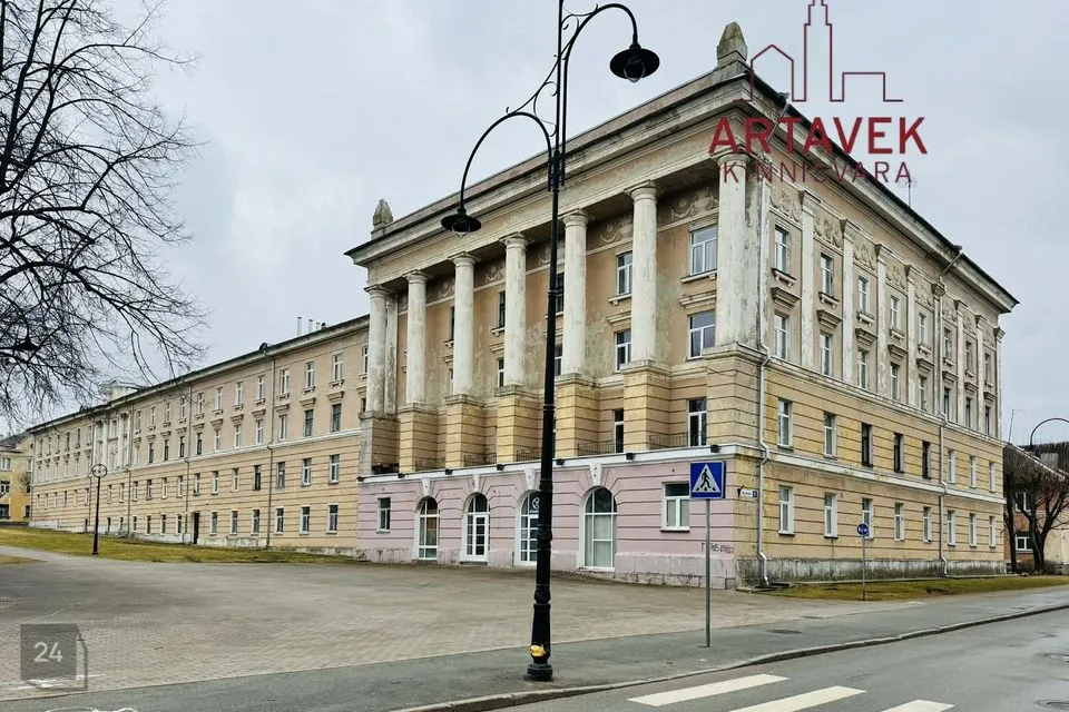2-toaline Korter  -  Kohtla-Järve linn, Järve linnaosa