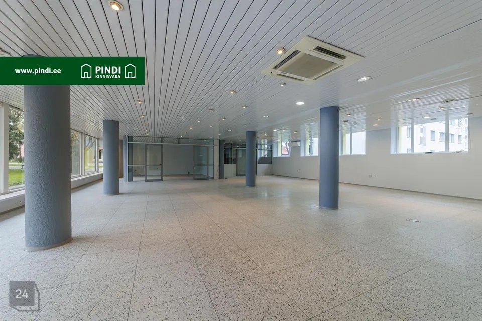 Многоцелевое, 375 m² Бизнес-площадь в Paide linn, Paide linn