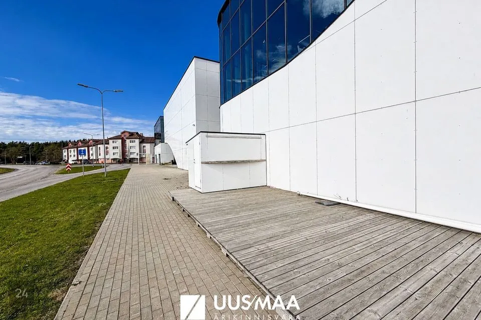 Toitlustus, 12 m² Äripind  -  Saaremaa vald, Kuressaare linn - foto 2