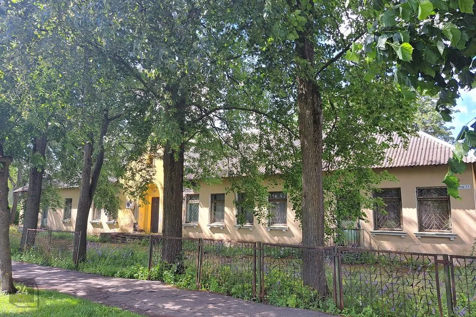 Büroo, 330 m² Äripind  -  Kohtla-Järve linn, Järve linnaosa