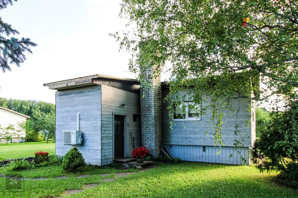 4-toaline Maja - Mulgi vald, Karksi küla