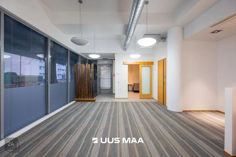 Многоцелевое, 94 m² Бизнес-площадь в Tallinn, Kesklinna linnaosa