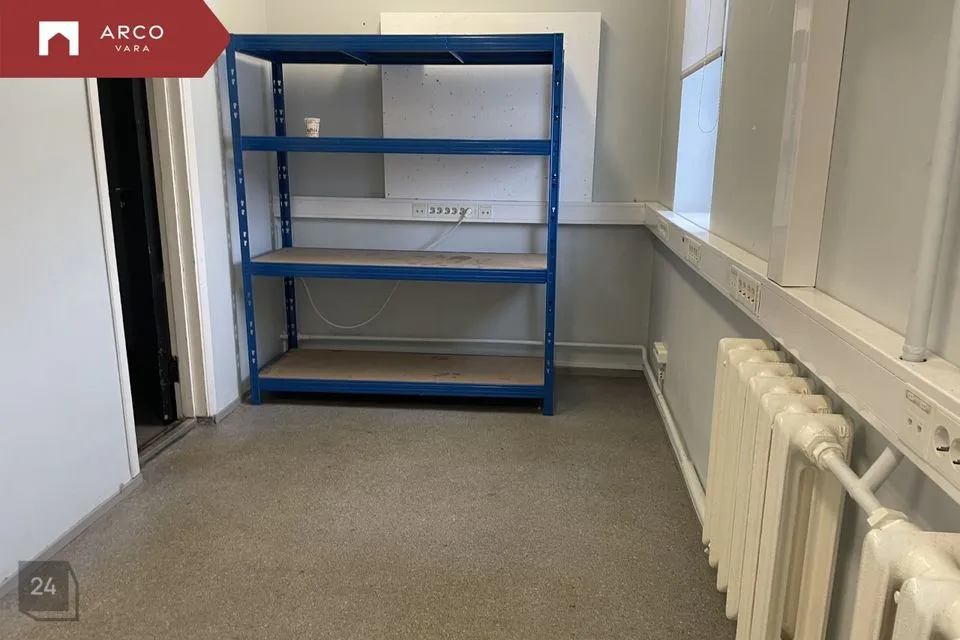 Склад, 25 m² Бизнес-площадь в Tallinn, Mustamäe linnaosa