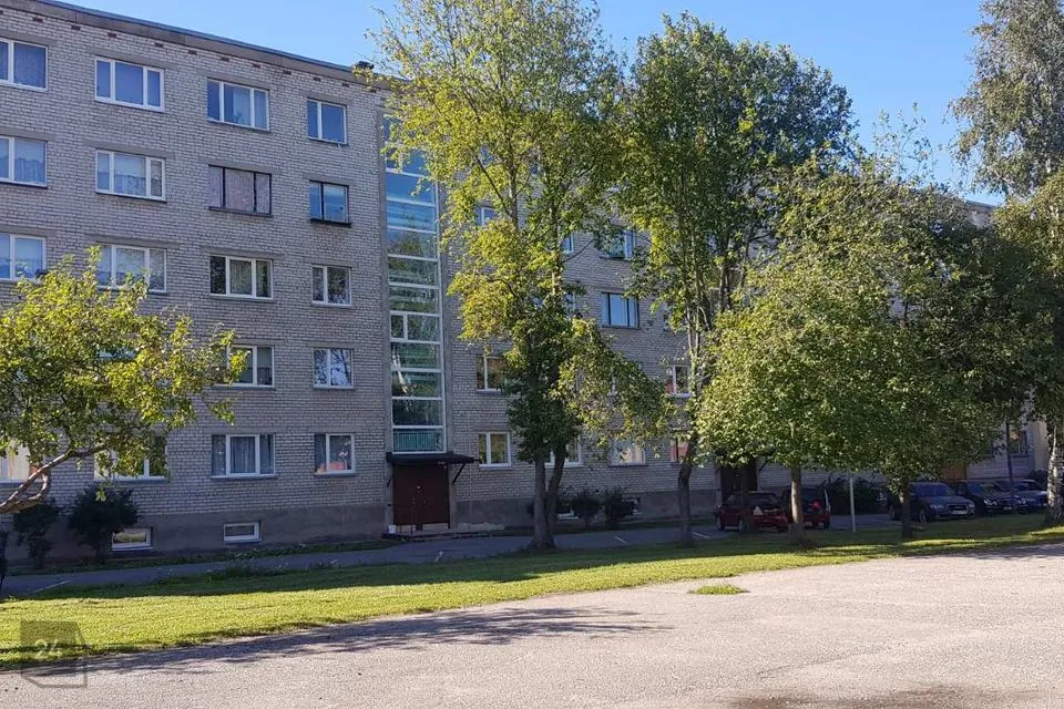 2-toaline Korter  -  Kohtla-Järve linn, Järve linnaosa