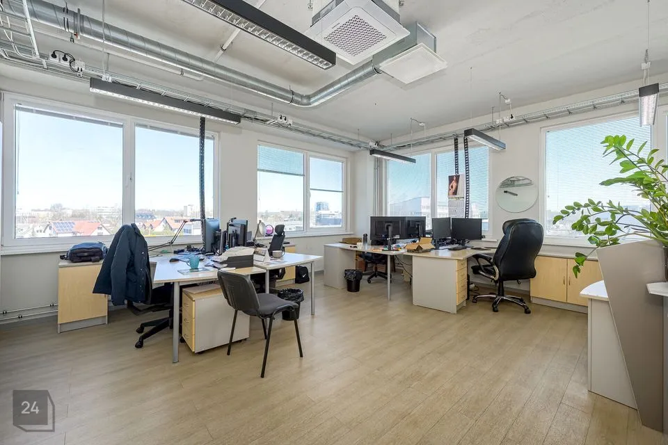 Büroo, 540 m² Äripind  -  Tallinn, Kristiine linnaosa