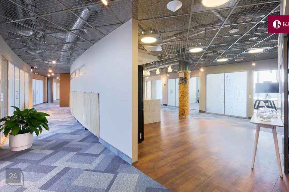 Büroo, 896 m² Äripind  -  Tallinn, Kristiine linnaosa