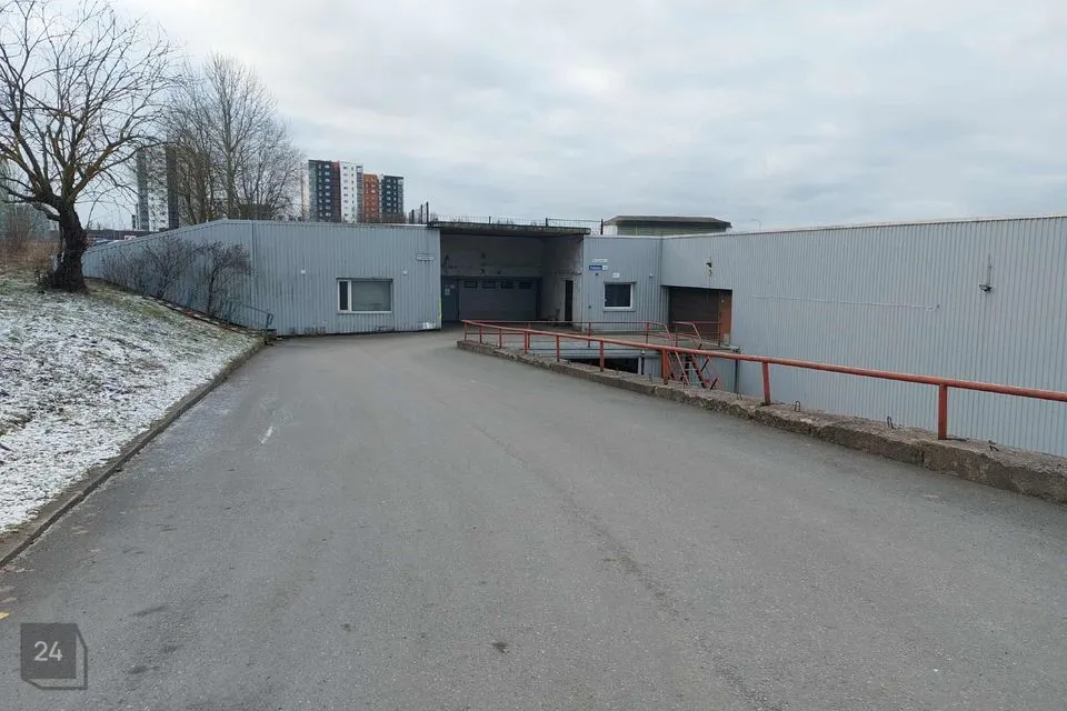 17 m² Garaaž  -  Tallinn, Lasnamäe linnaosa