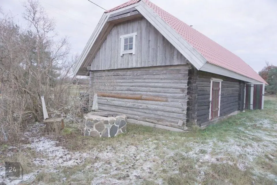 2-toaline Maja  -  Hiiumaa vald, Emmaste küla
