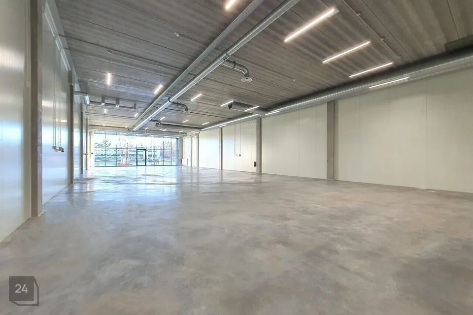 Mitme sihtotstarbega, 322 m² Äripind  -  Tallinn, Mustamäe linnaosa - foto 4