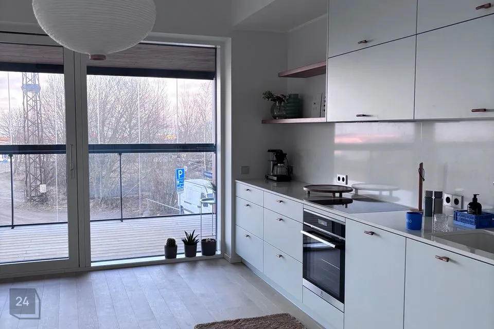 4-toaline Korter - Tallinn, Põhja-Tallinna linnaosa - foto 2