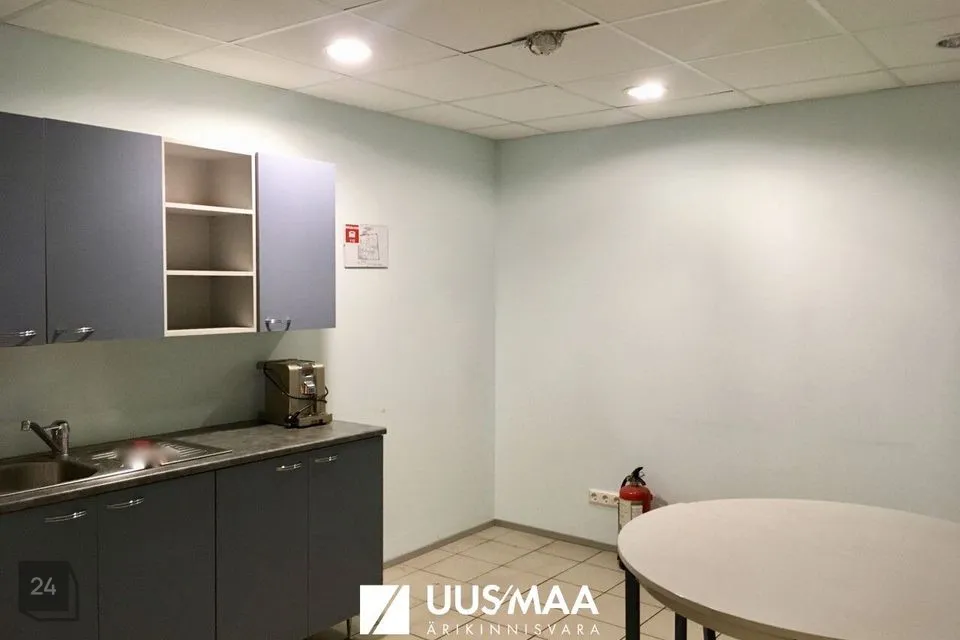 Büroo, 377 m² Äripind  -  Tallinn, Kesklinna linnaosa - foto 2