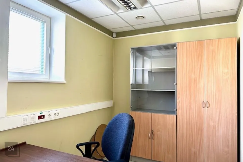 Mitme sihtotstarbega, 173 m² Äripind  -  Saaremaa vald, Kuressaare linn - foto 3