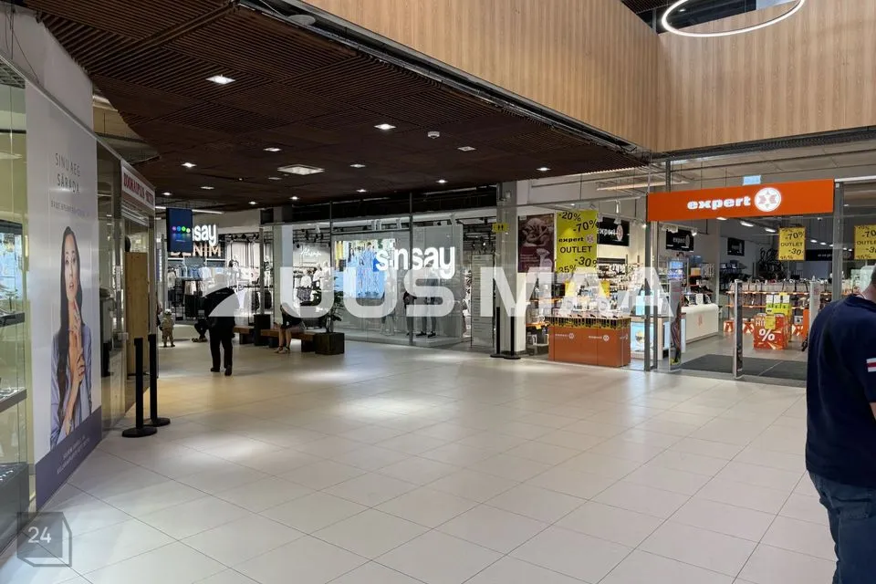 Kaubandus või Teenindus, 741 m² Äripind - Kohtla-Järve linn, Järve linnaosa