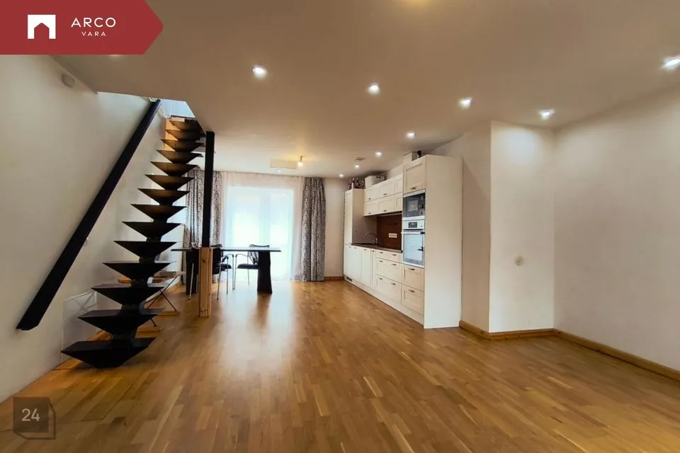 4-toaline Maja - Viru-Nigula vald, Kunda linn