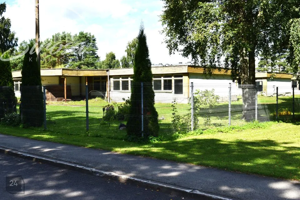 Teenindus, 1537 m² Äripind  -  Lüganuse vald, Püssi linn - foto 3