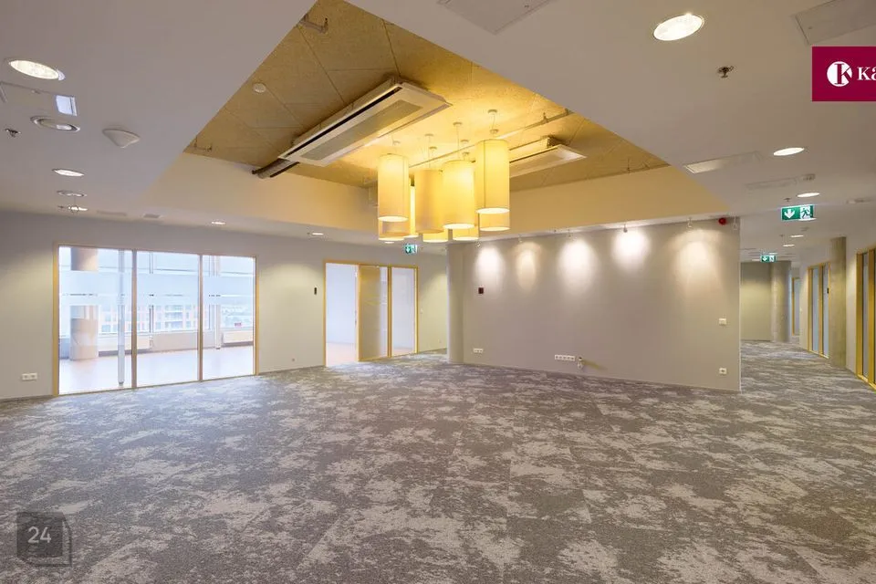896 m² Äripind - Tallinn, Kristiine linnaosa - foto 2