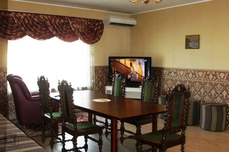 5-toaline Majaosa - Pärnu linn, Pärnu linn