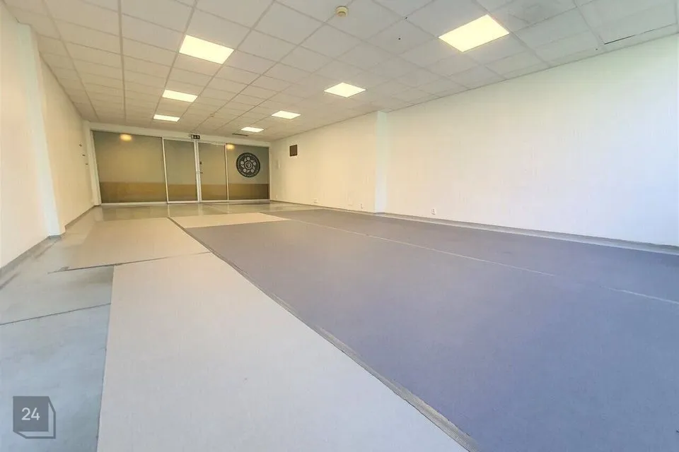 Mitme sihtotstarbega, 71 m² Äripind  -  Tallinn, Mustamäe linnaosa - foto 4
