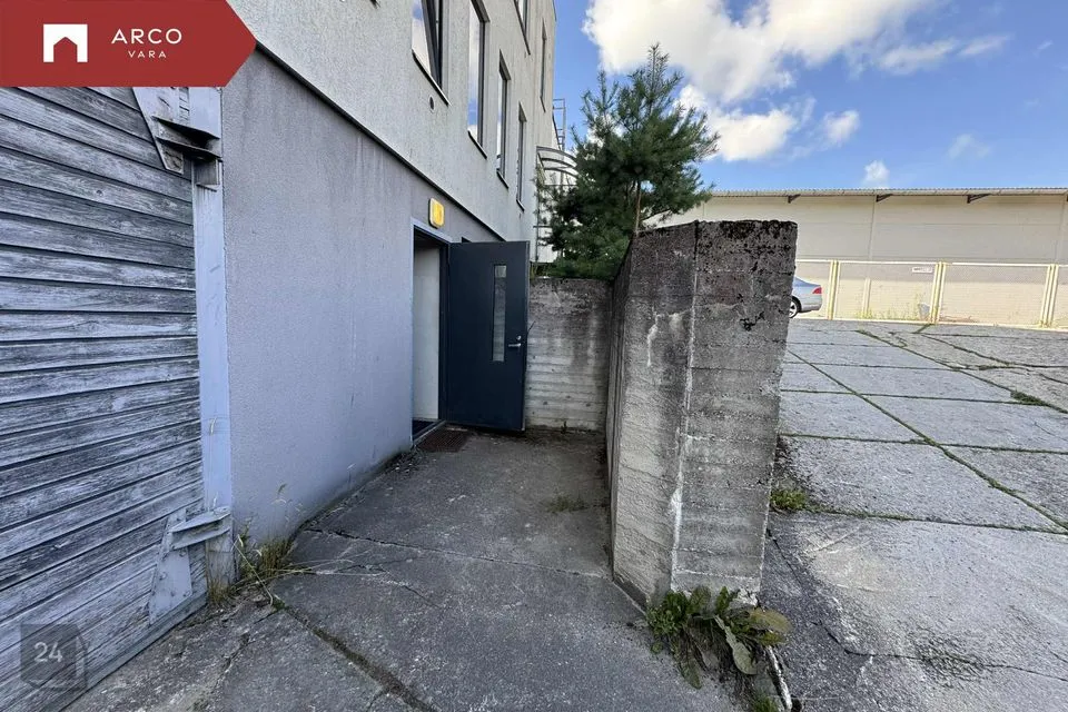 Обслуживание, 83 m² Бизнес-площадь в Tallinn, Mustamäe linnaosa