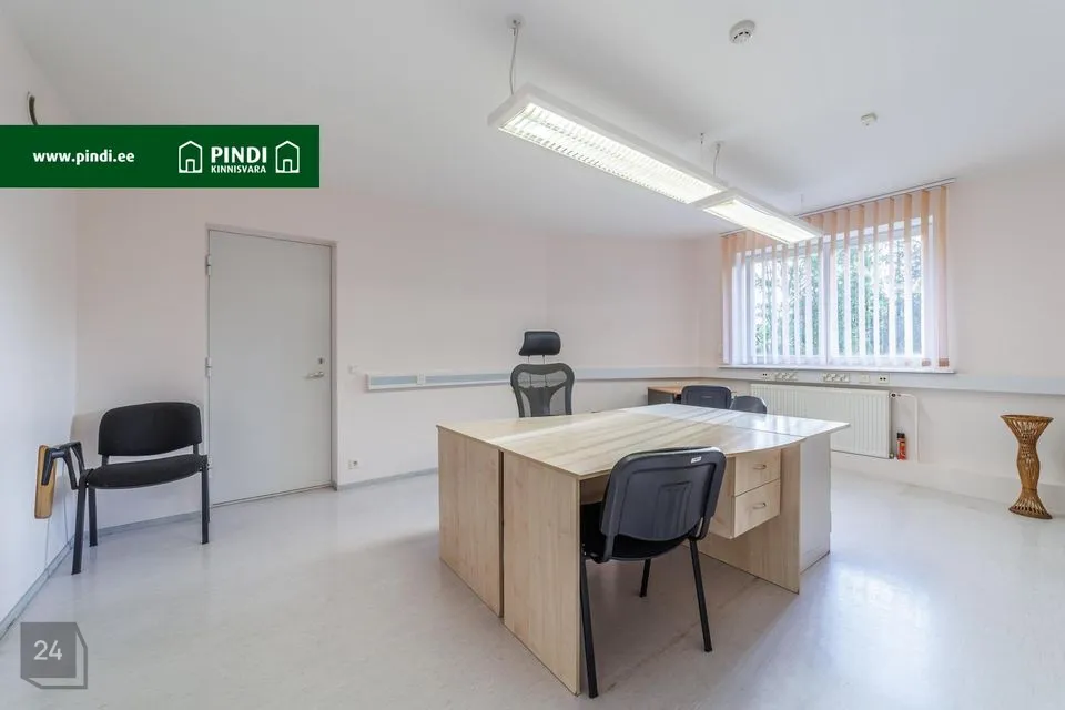 Бюро или Обслуживание, 37 m² Бизнес-площадь в Rapla vald, Rapla linn