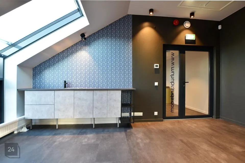 Mitme sihtotstarbega, 32 m² Äripind  -  Muhu vald, Liiva küla - foto 4