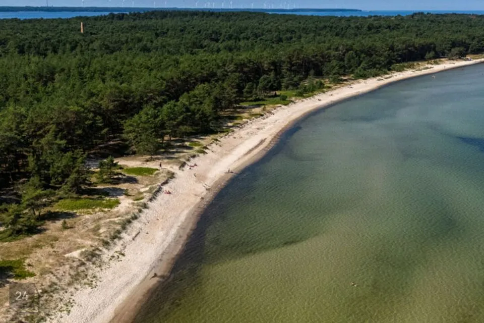 590 m² дом в Lääne-Harju vald, Laulasmaa küla - фото 4