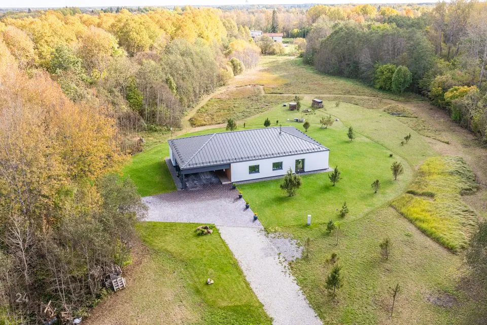 4-room house in Saue vald, Püha küla