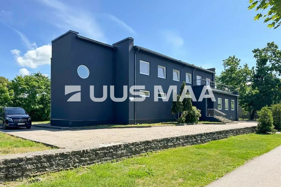 Mitme sihtotstarbega, 520 m² Äripind  -  Lääne-Harju vald, Paldiski linn