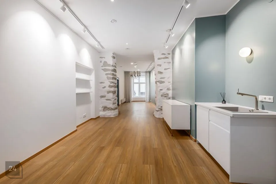65 m² Бизнес-площадь в Tallinn, Kesklinna linnaosa