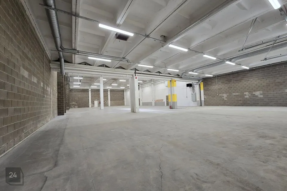 Склад, 401 m² Бизнес-площадь в Tallinn, Lasnamäe linnaosa