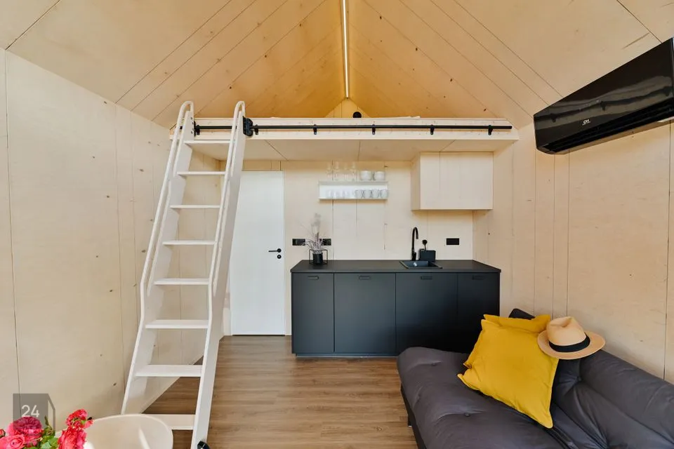 1-toaline Maja  -  Saaremaa vald, Kuressaare linn - foto 2