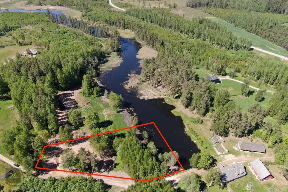 Земля жилой застройки, 7384 m² участок в Põlva vald, Kauksi küla